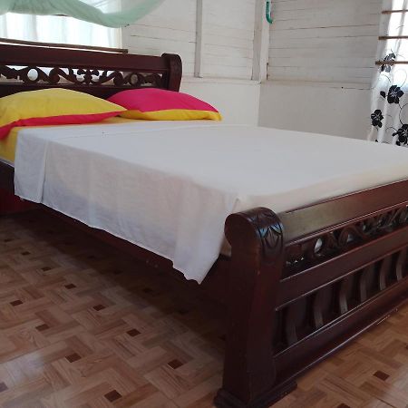 Eco Hostal Los Cocos Isla Grande  Exterior photo