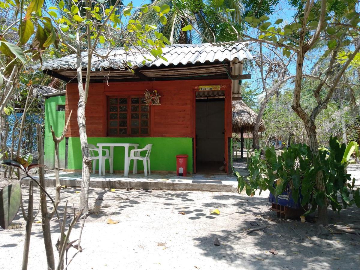 Eco Hostal Los Cocos Isla Grande  Exterior photo