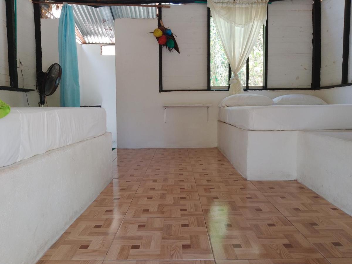 Eco Hostal Los Cocos Isla Grande  Exterior photo