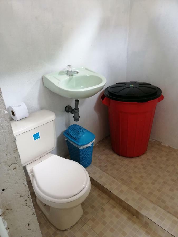 Eco Hostal Los Cocos Isla Grande  Exterior photo