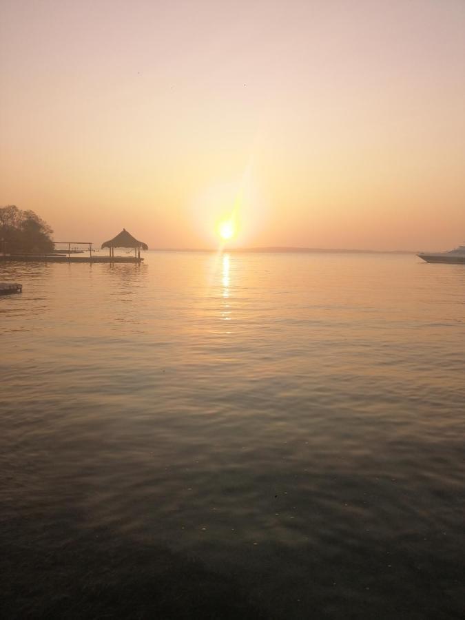 Eco Hostal Los Cocos Isla Grande  Exterior photo